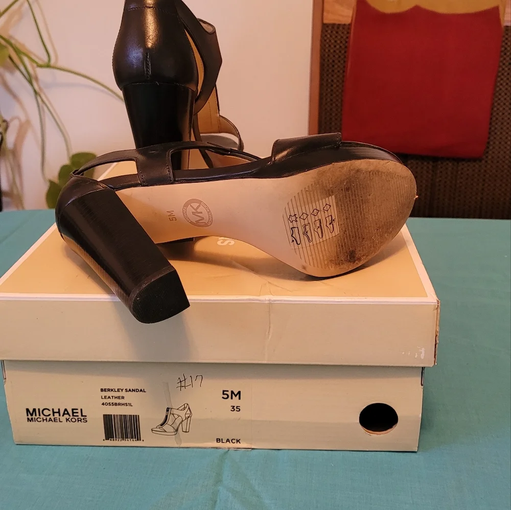 Michael Michael Kors sandals - Picture 5 of 5
